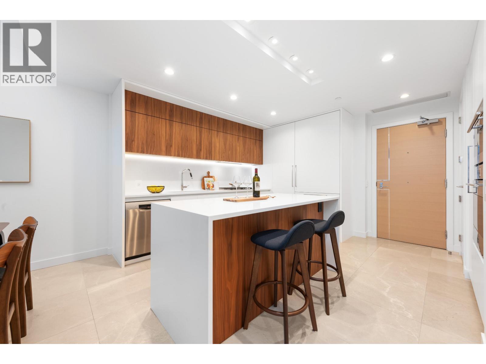 2203 885 CAMBIE STREET, Vancouver