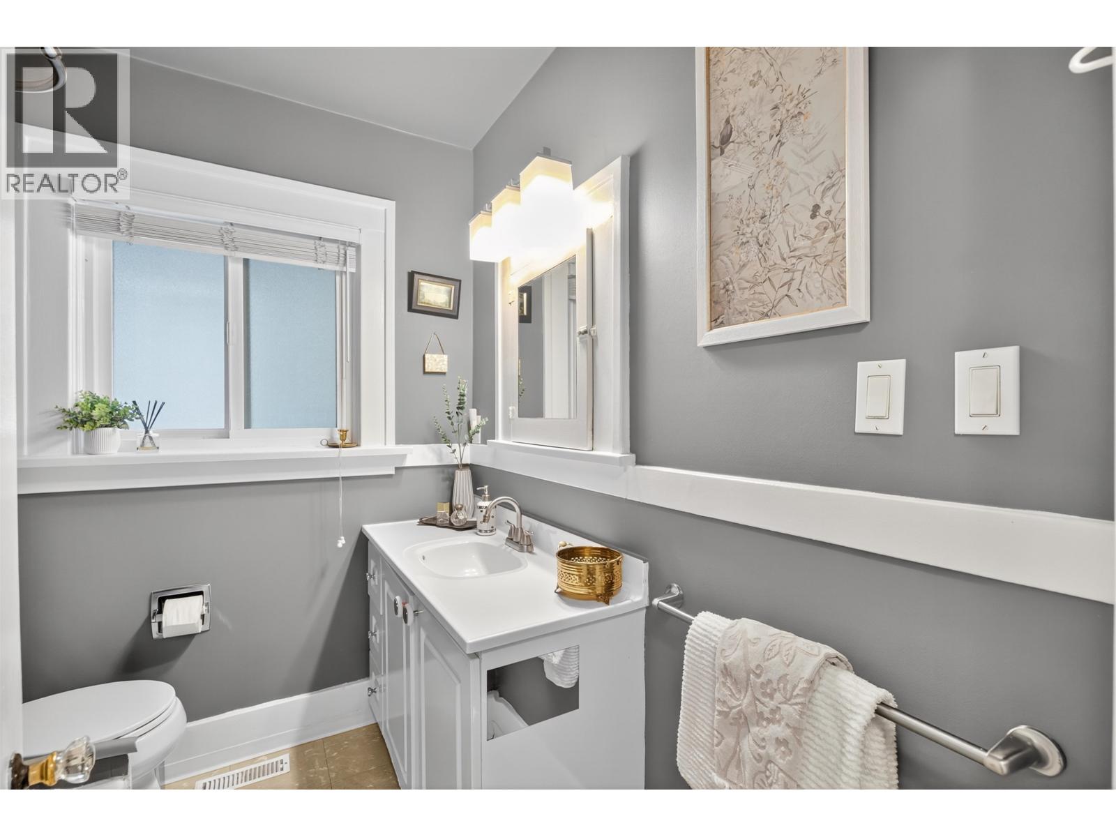 3658 W 26TH AVENUE, Vancouver