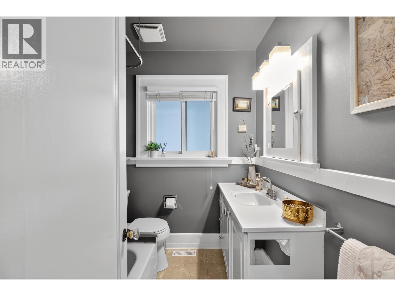 3658 W 26TH AVENUE, Vancouver