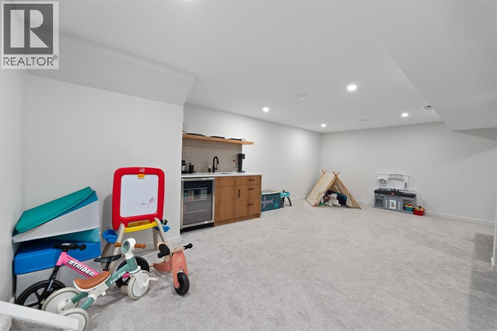 Single Family House Bungalow for Sale in  Laurentian Way SW North Glenmore Park Calgary 