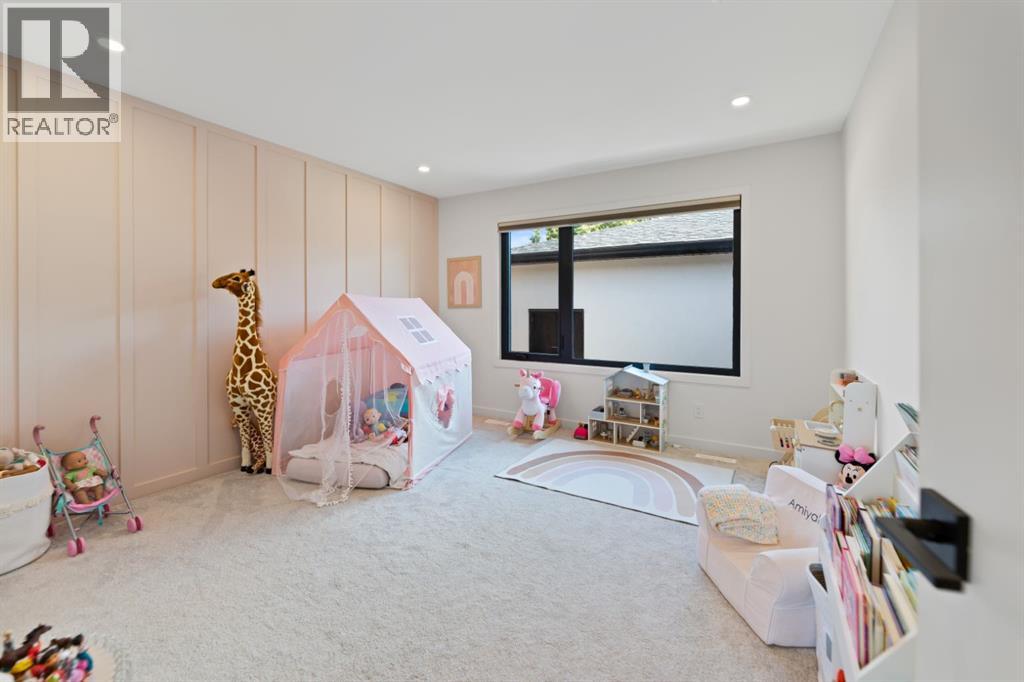 Single Family House Bungalow for Sale in  Laurentian Way SW North Glenmore Park Calgary 