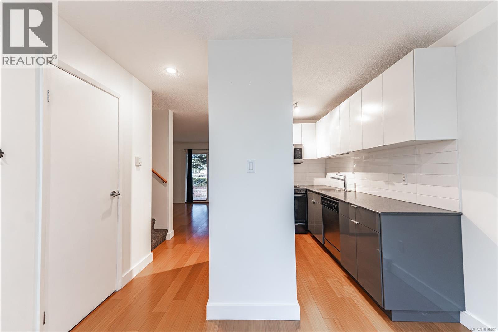 12 444 Bruce Ave, Nanaimo