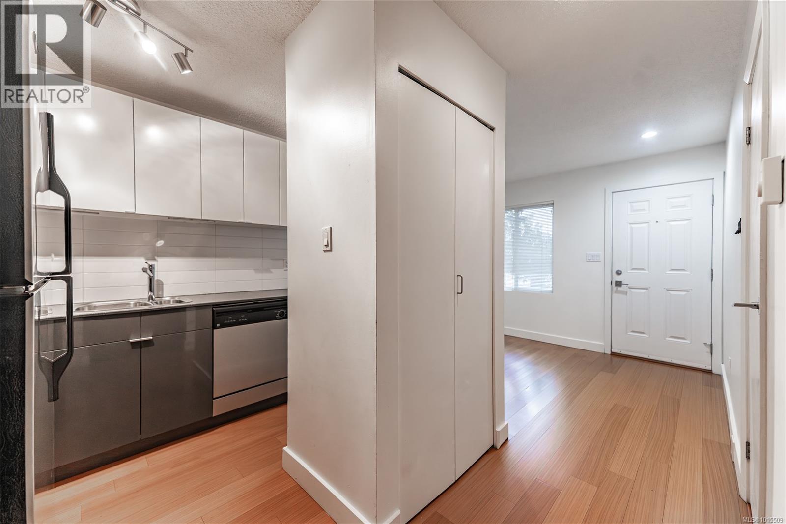 12 444 Bruce Ave, Nanaimo