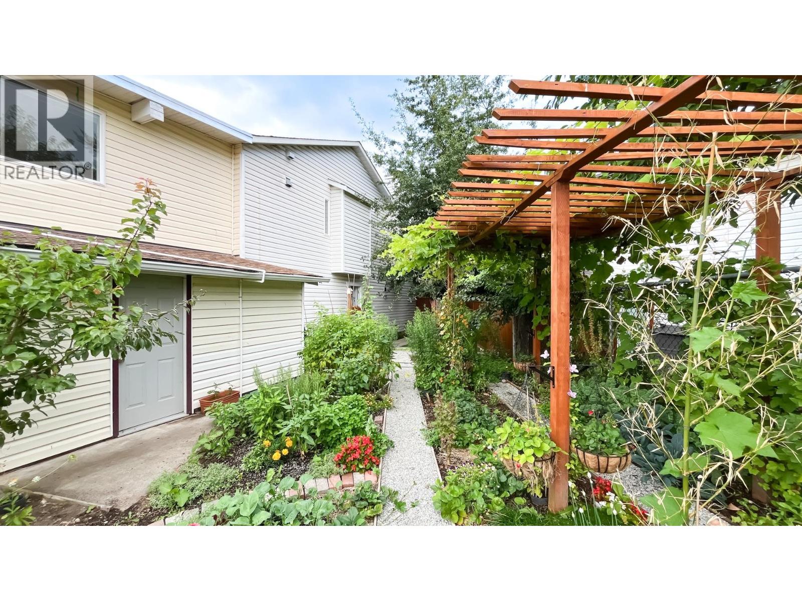 23320 117B AVENUE, Maple Ridge