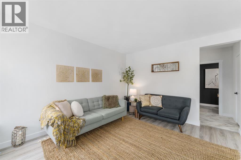 Single Family House for Sale in  Millrise Drive SW Millrise Calgary 