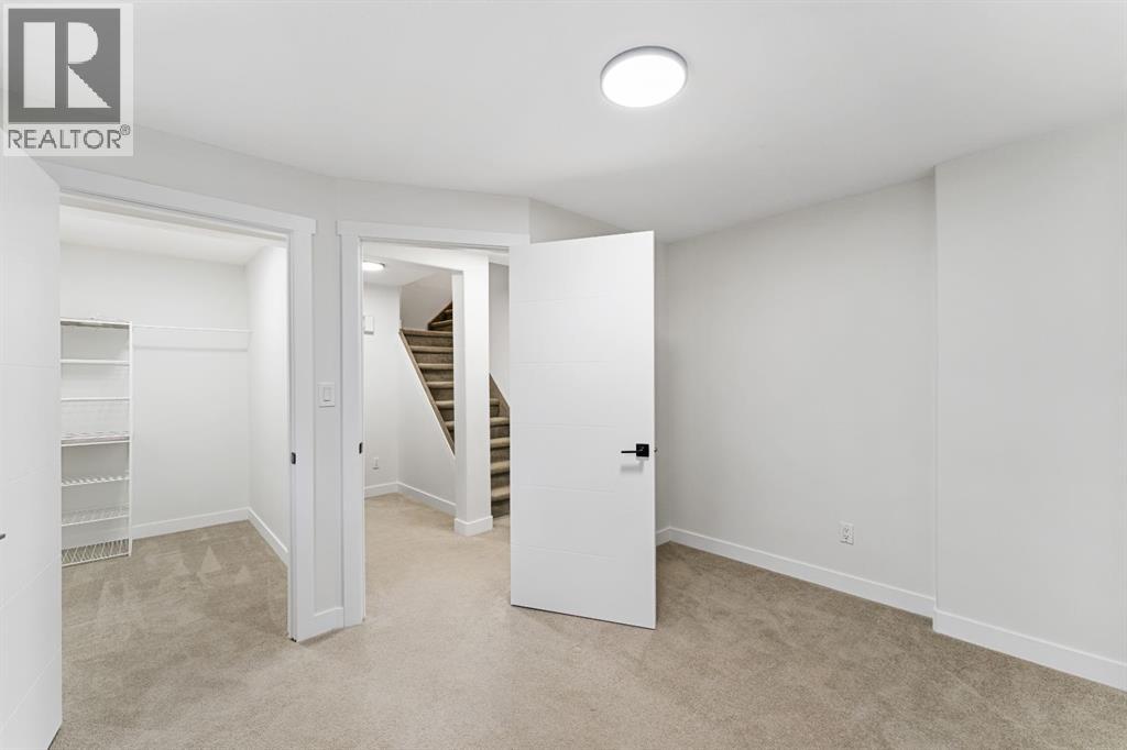 Single Family House for Sale in  Millrise Drive SW Millrise Calgary 
