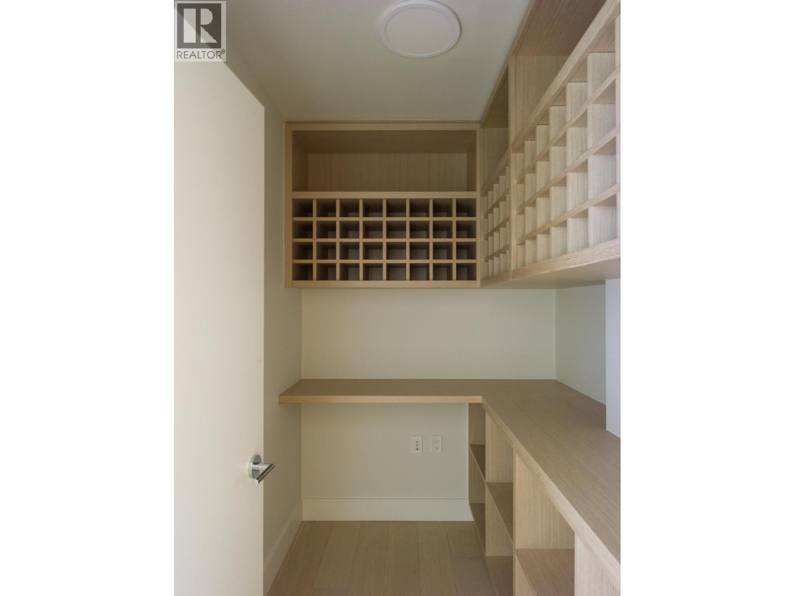 302 3636 W 39TH AVENUE, Vancouver