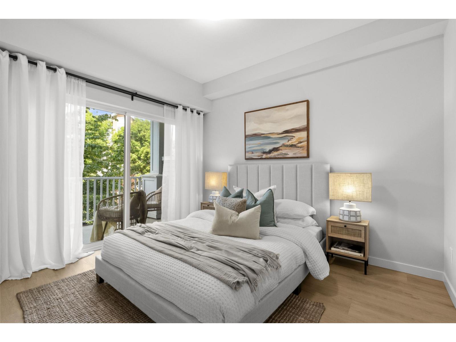 211 6480 194 STREET, Surrey