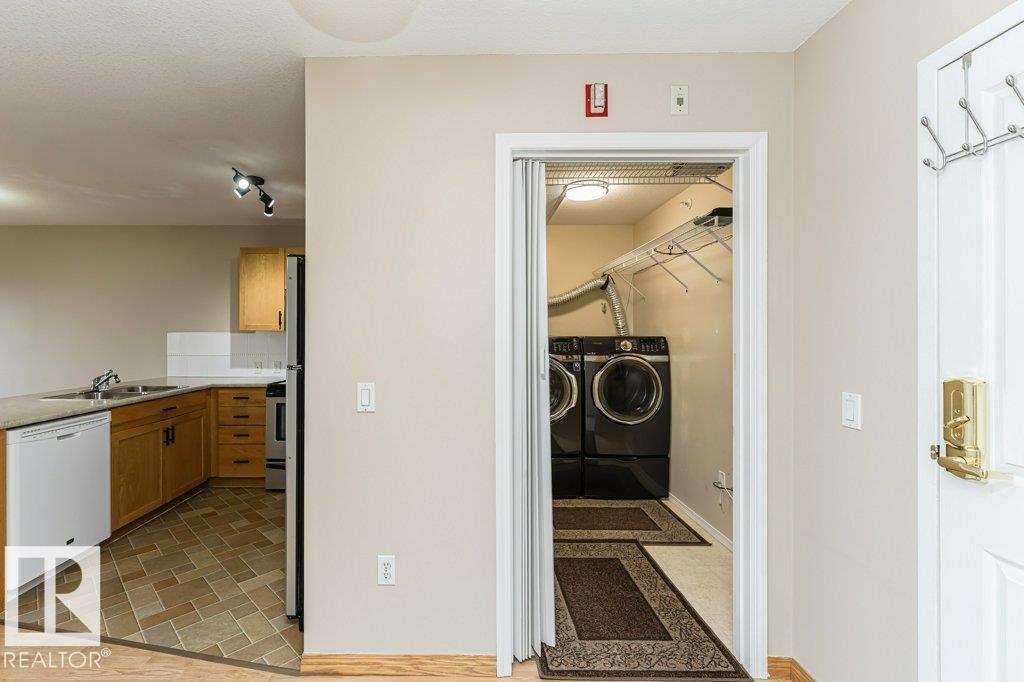 #416 78 MCKENNEY AV, St. Albert