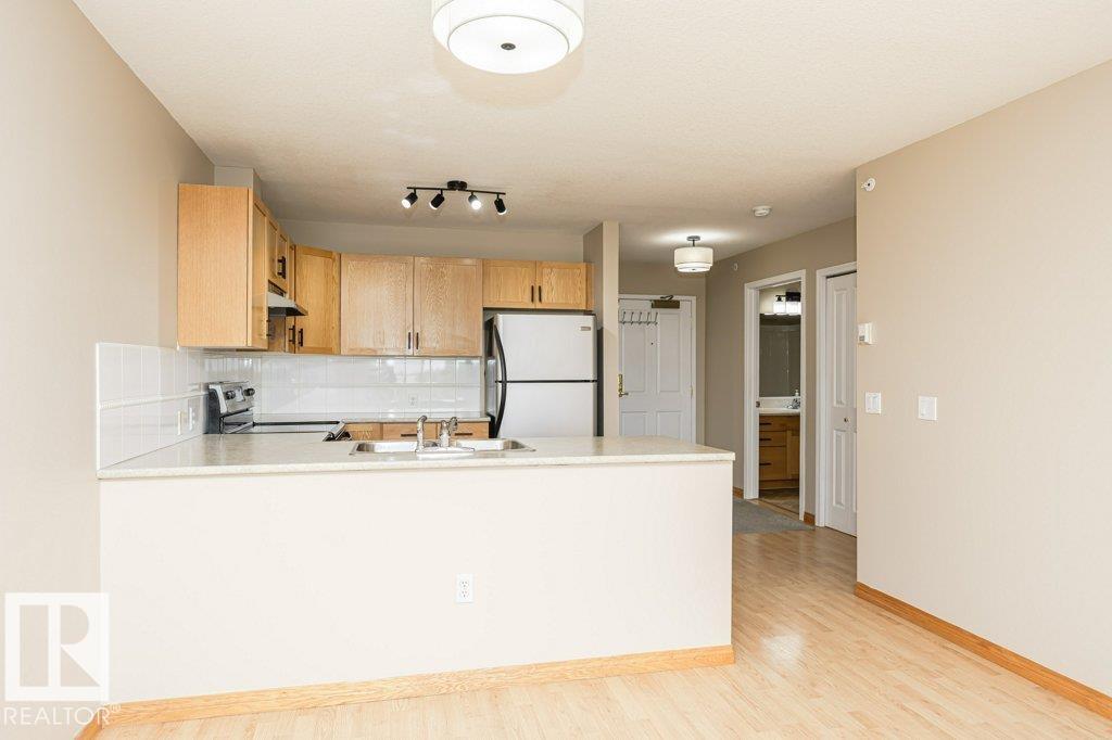 #416 78 MCKENNEY AV, St. Albert