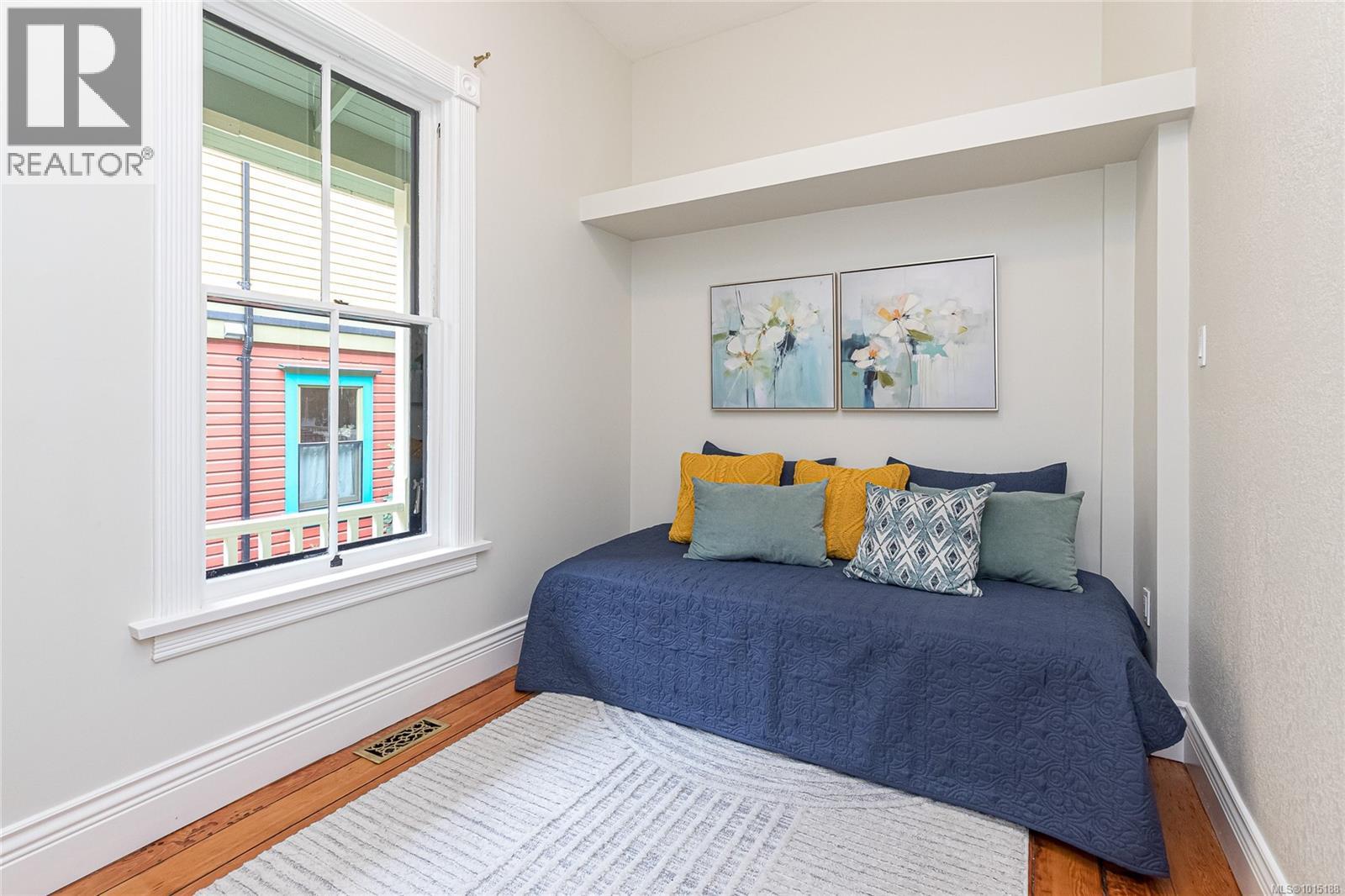  1347 Vining Street, Victoria