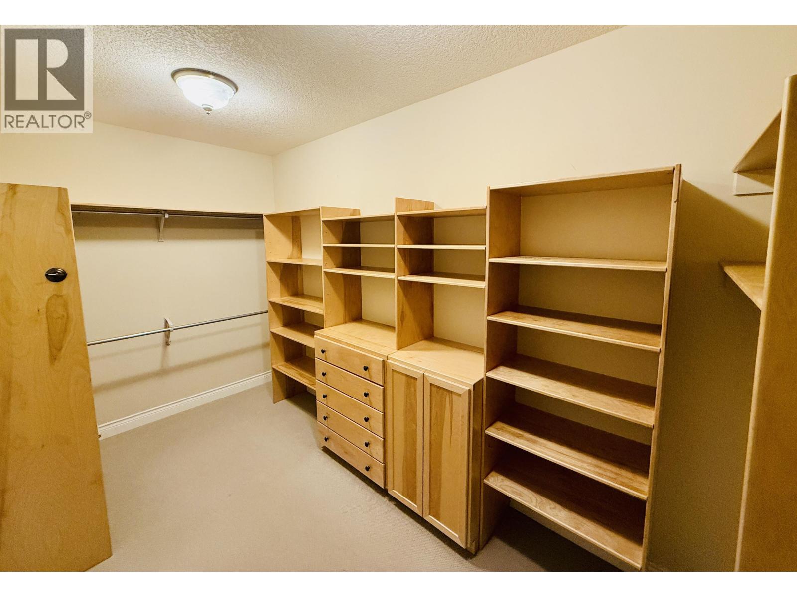 12201 PACIFIC AVENUE, Fort St. John