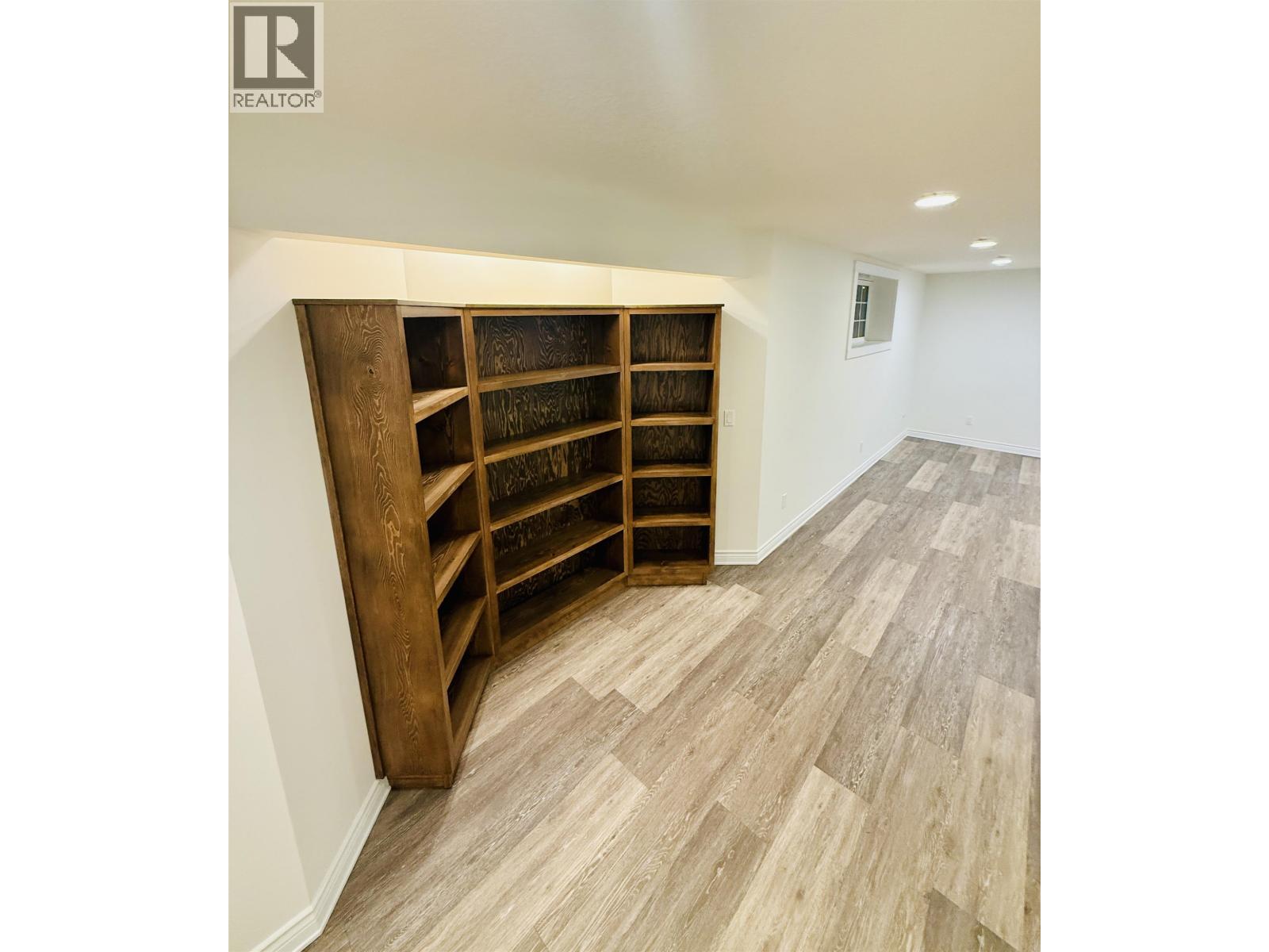 12201 PACIFIC AVENUE, Fort St. John