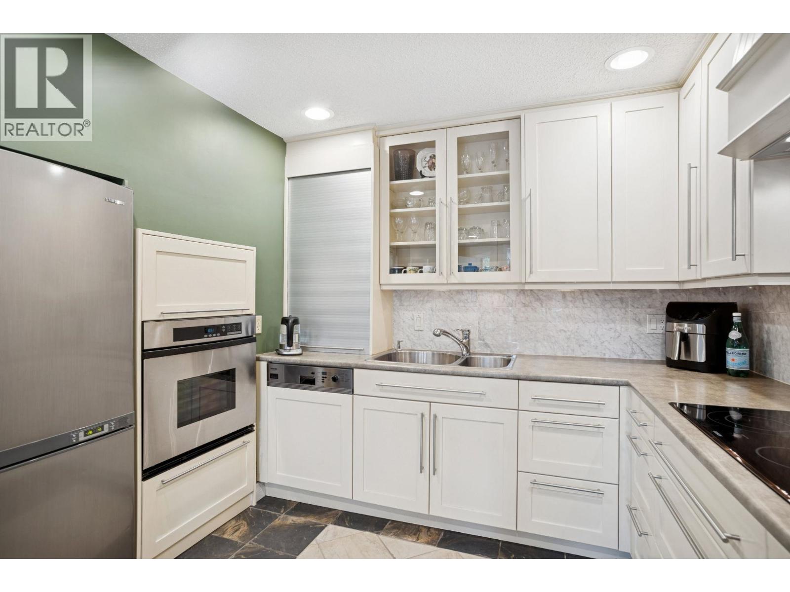 3917 PENDER STREET, Burnaby