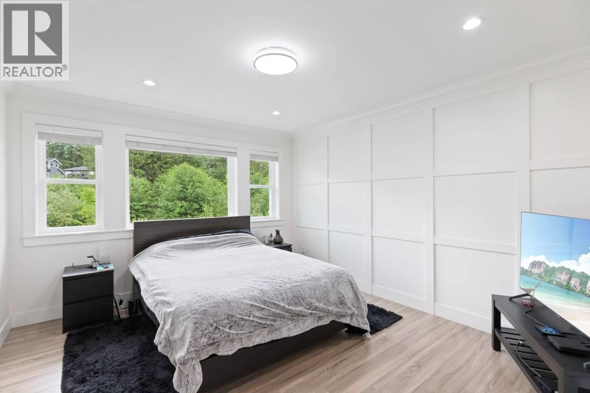 13667 232A ST, Maple Ridge