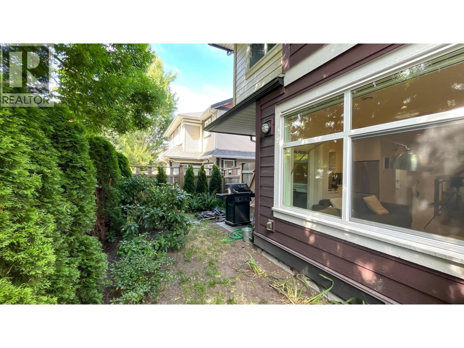 #101-6571 NO. 4 Road, Richmond