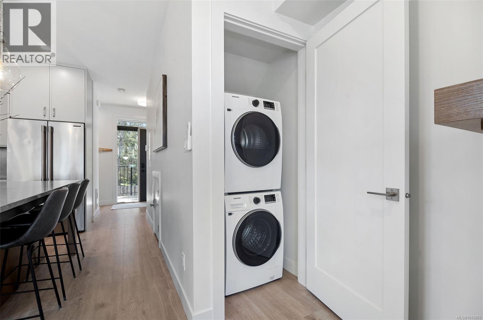 #22 9022 Clarkson Ave - 13