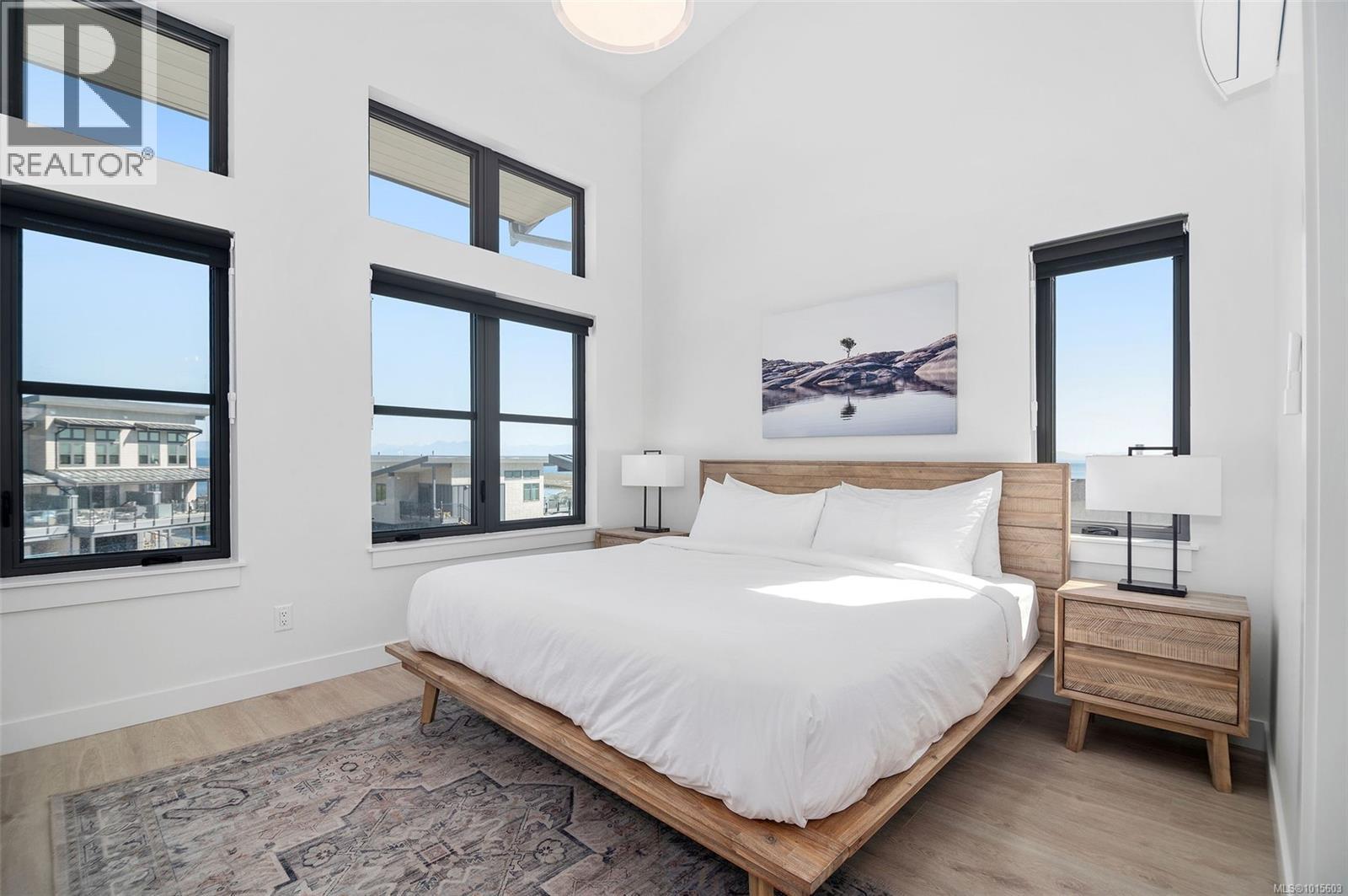 #22 9022 Clarkson Ave - 6