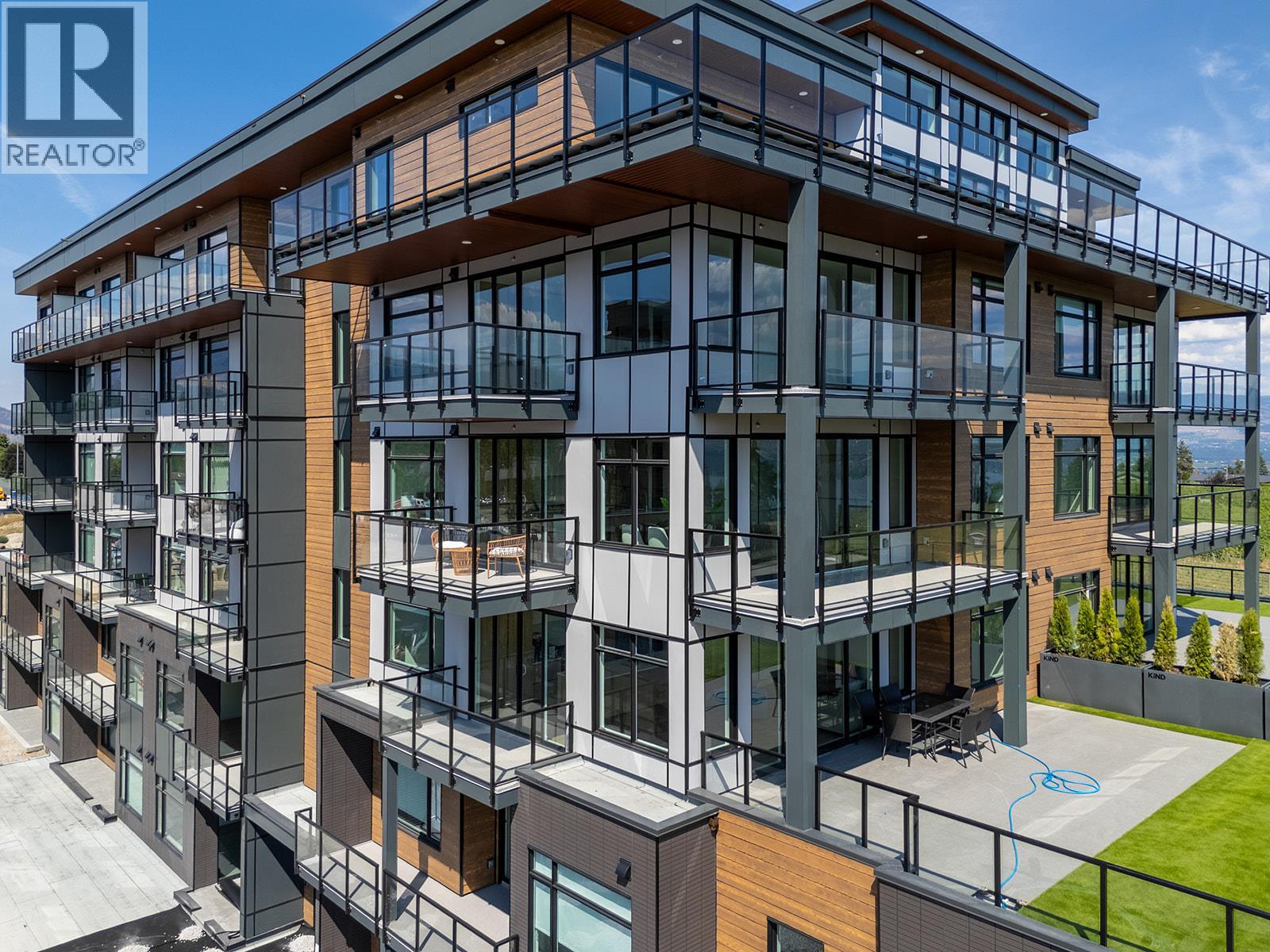 404 2780 Olalla Road, West Kelowna