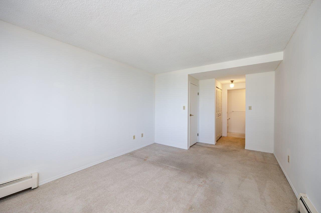 205 1480 FOSTER STREET, White Rock