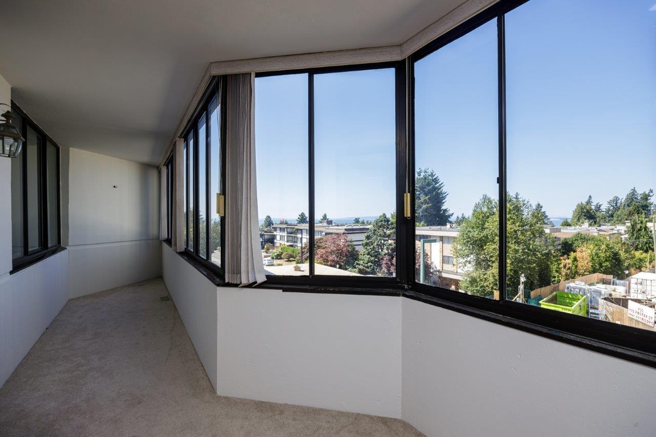 205 1480 FOSTER STREET, White Rock