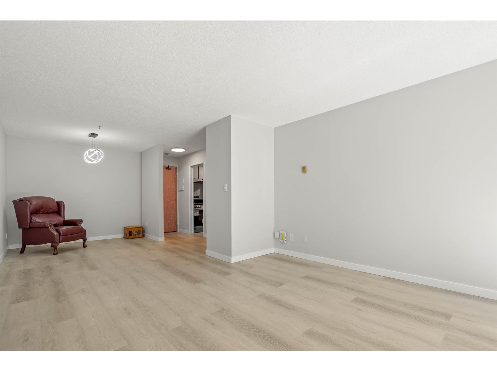 316 13507 96 AVENUE, Surrey