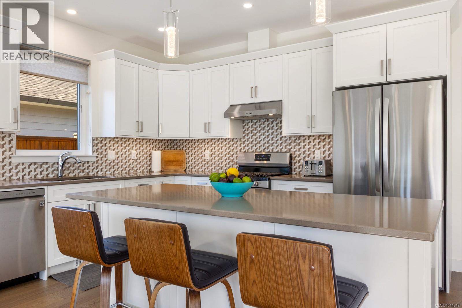 3377 Marygrove Dr, Courtenay