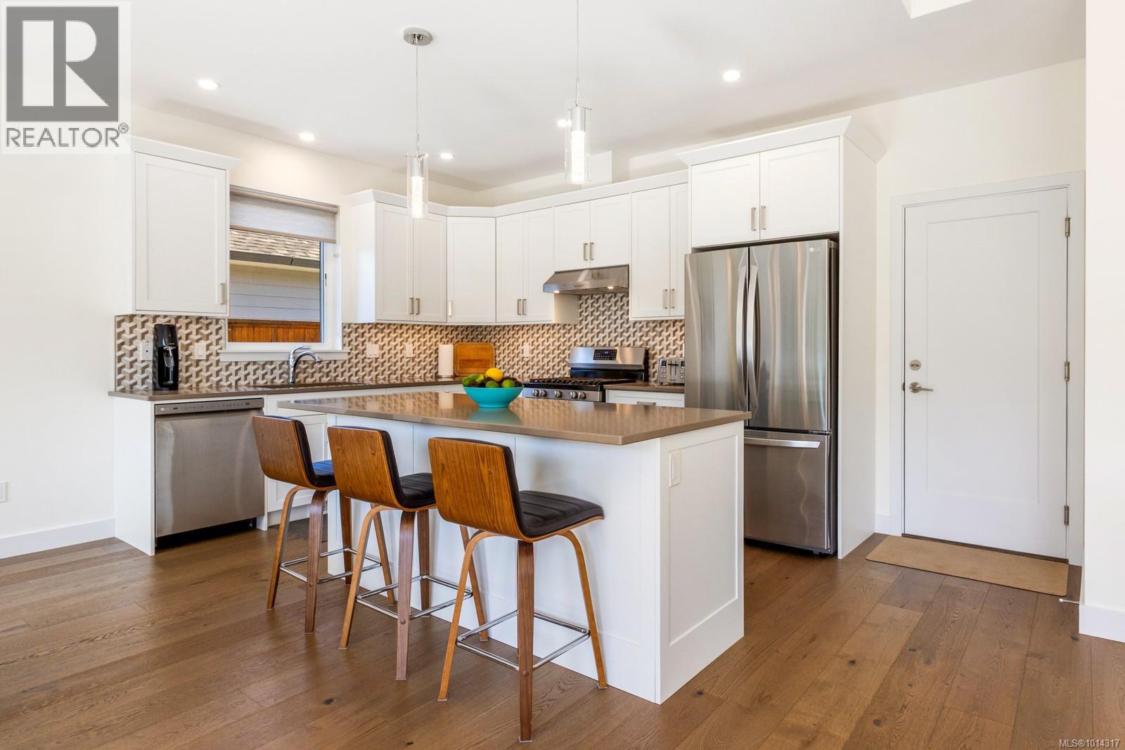 3377 Marygrove Dr, Courtenay
