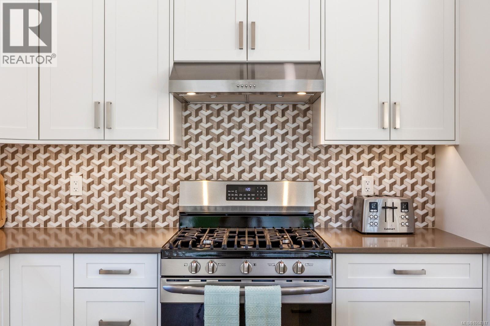 3377 Marygrove Dr, Courtenay