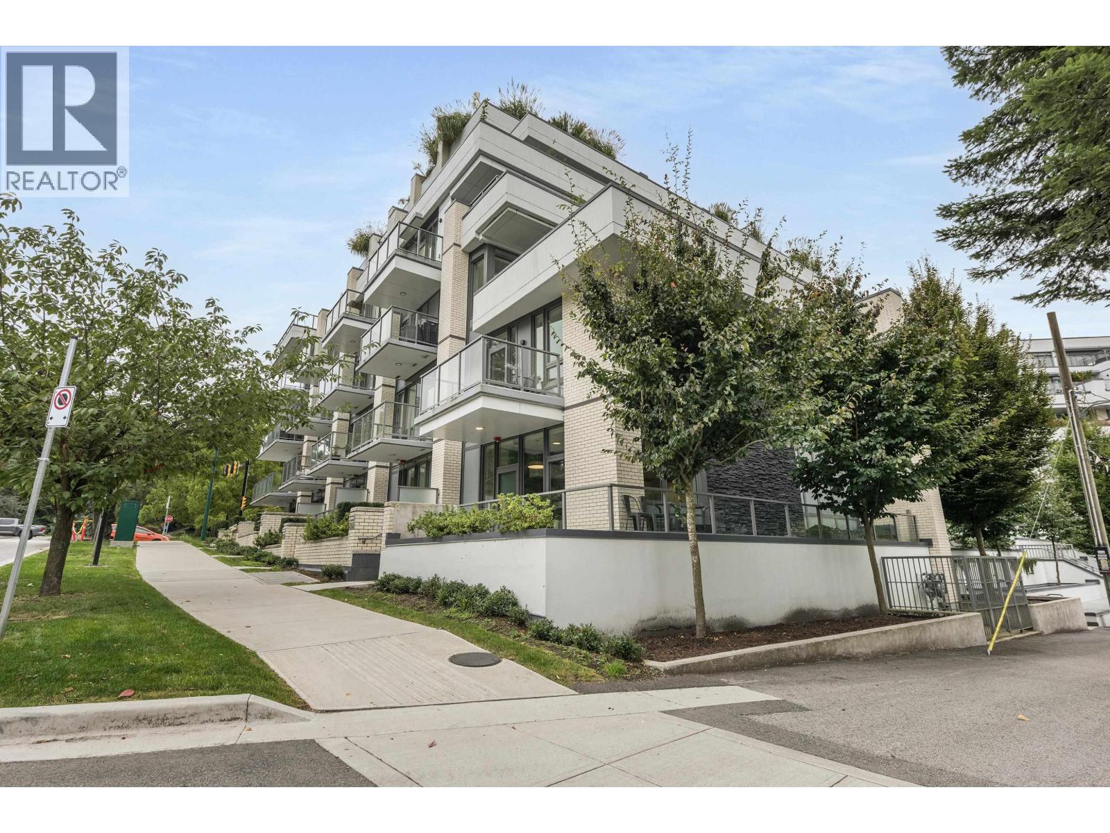 528 W 30TH AVENUE, Vancouver