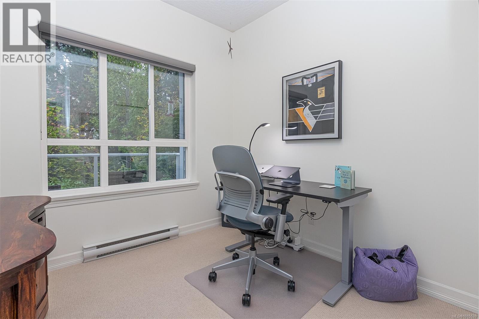 107 3915 Carey Road, Saanich