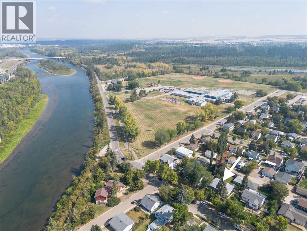 5825 45 Avenue, Red Deer