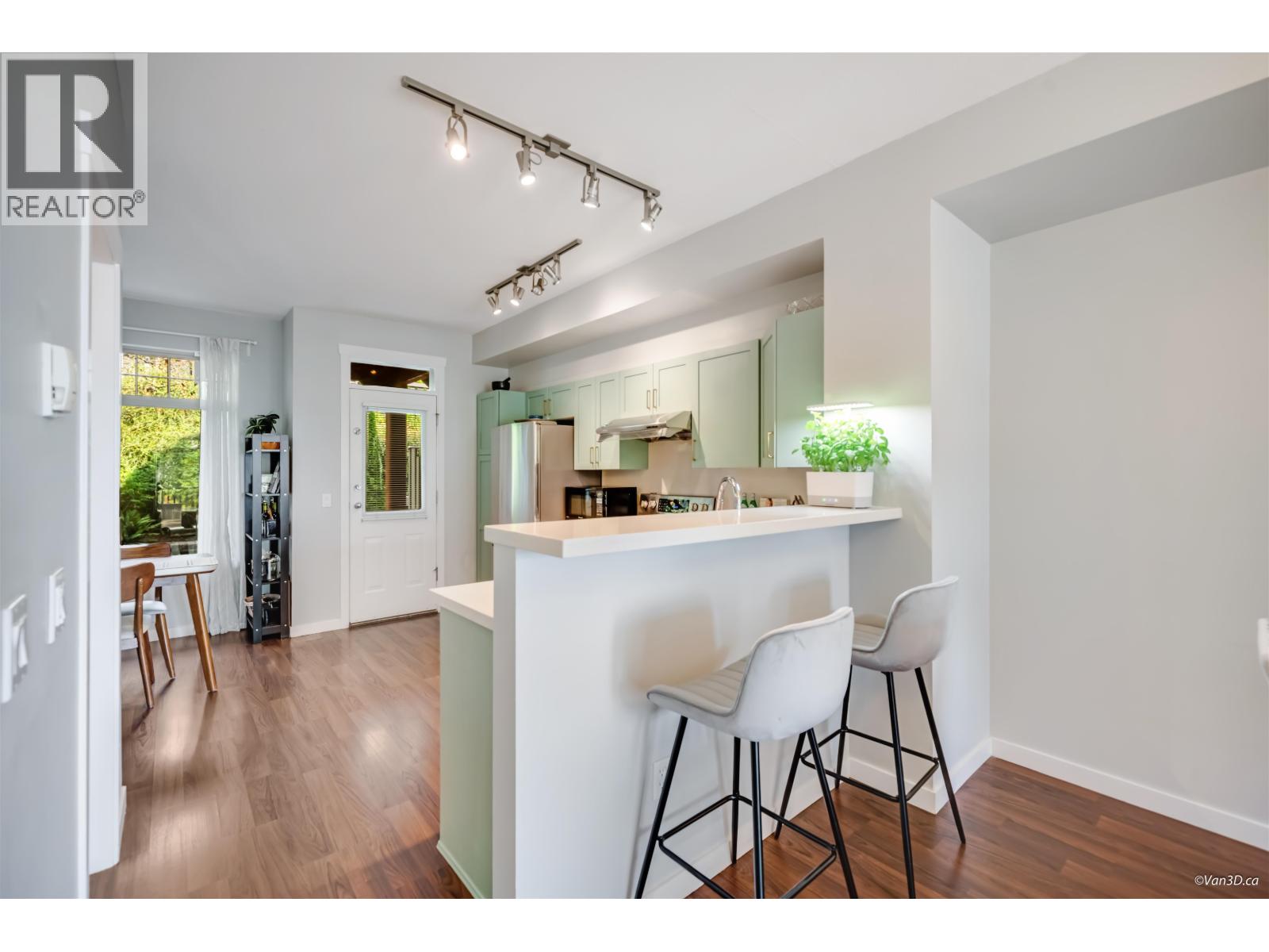92 55 HAWTHORN DRIVE, Port Moody