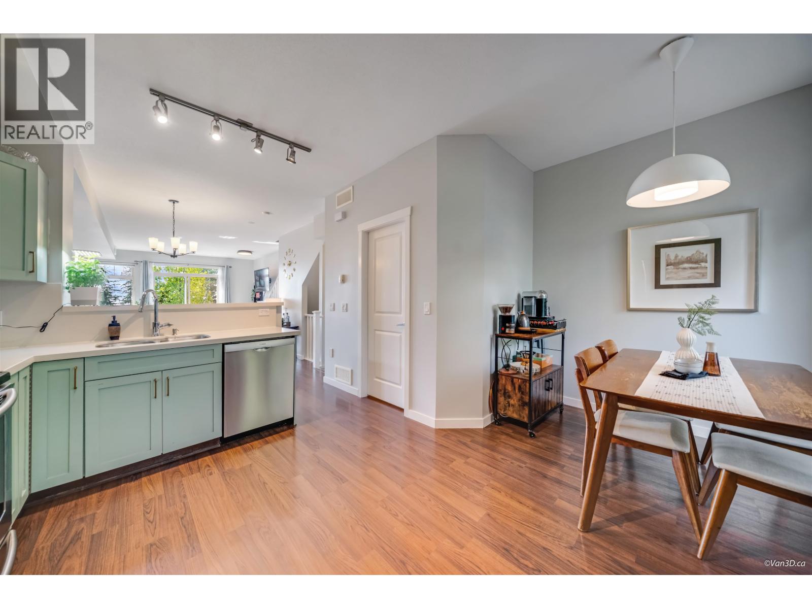 92 55 HAWTHORN DRIVE, Port Moody