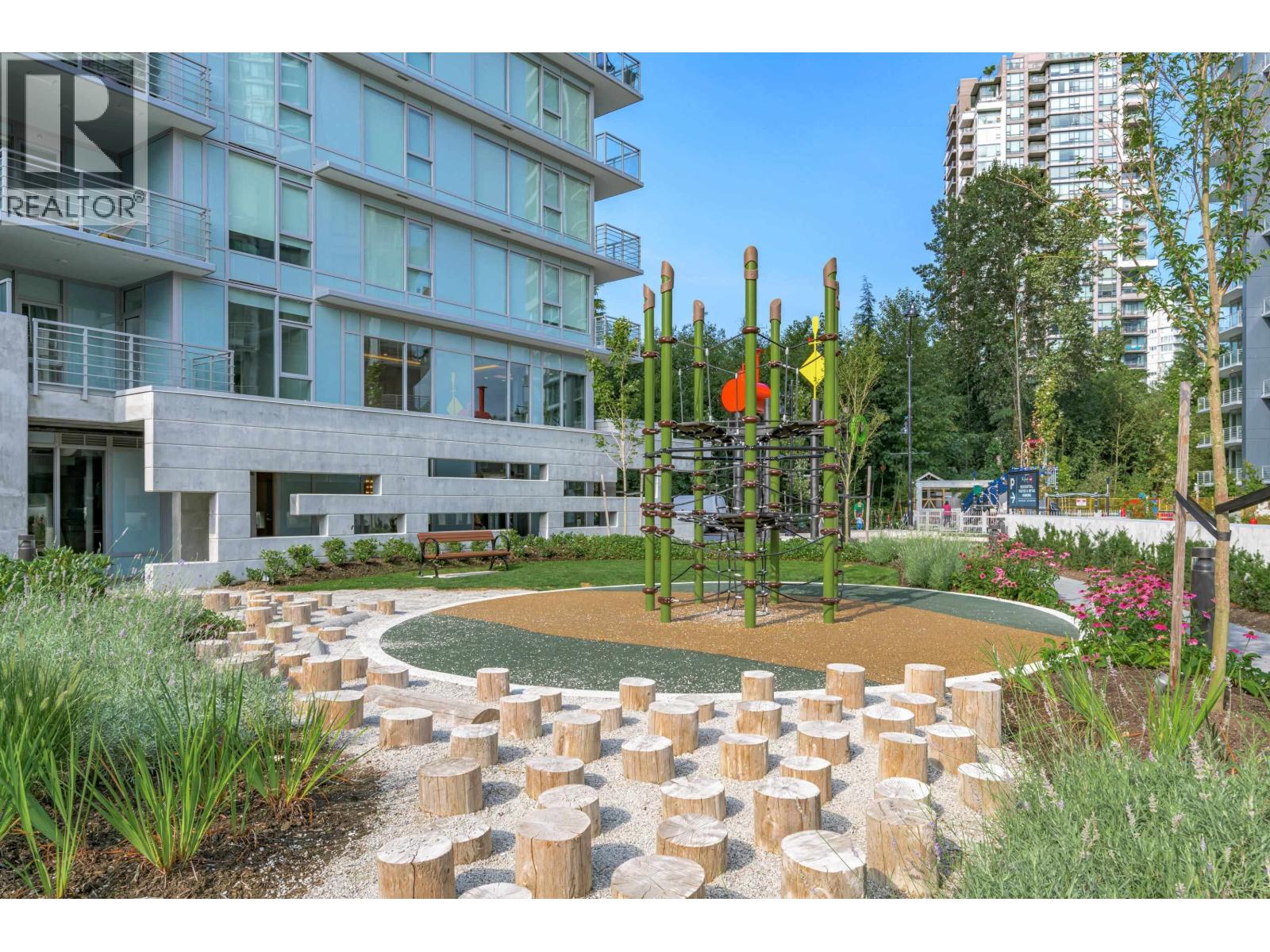 2009 308 MORRISSEY ROAD, Port Moody