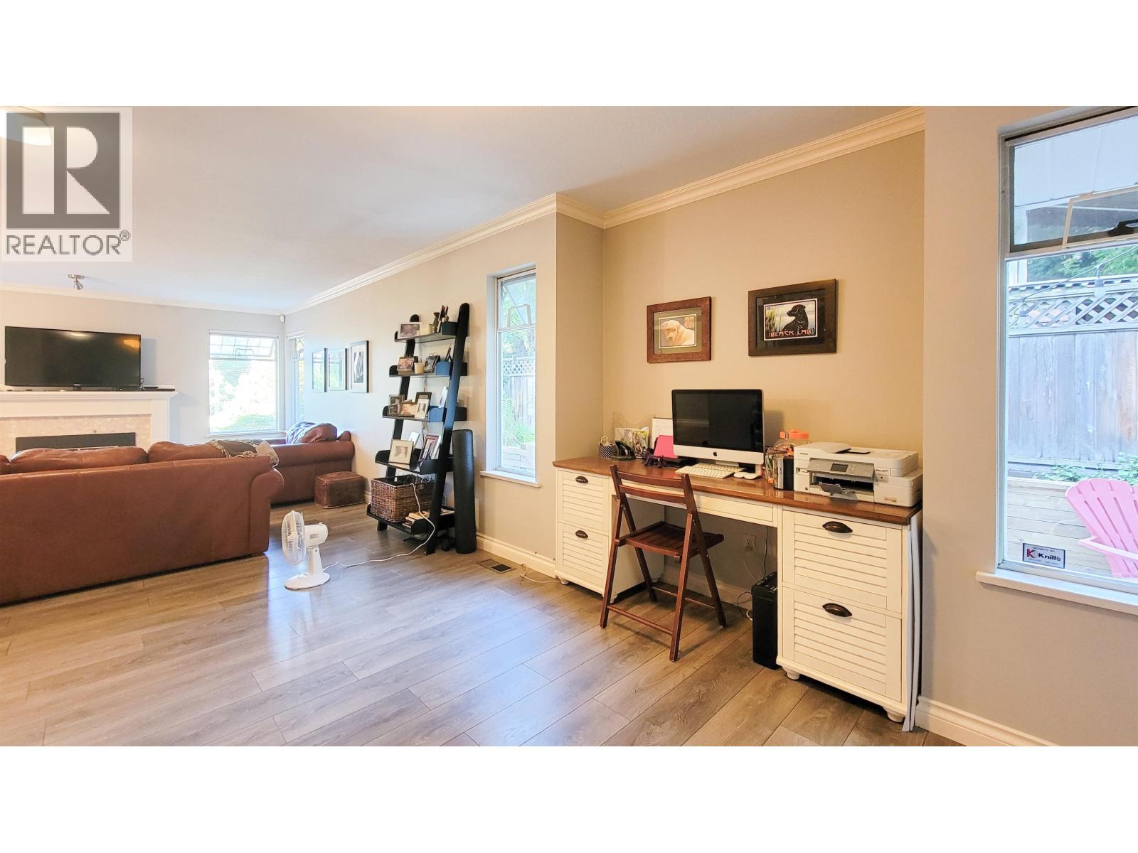 3595 WELLINGTON CRESCENT, North Vancouver