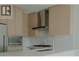 1104 699 Whiting Way, Coquitlam, BC V3J0N7 Photo 12