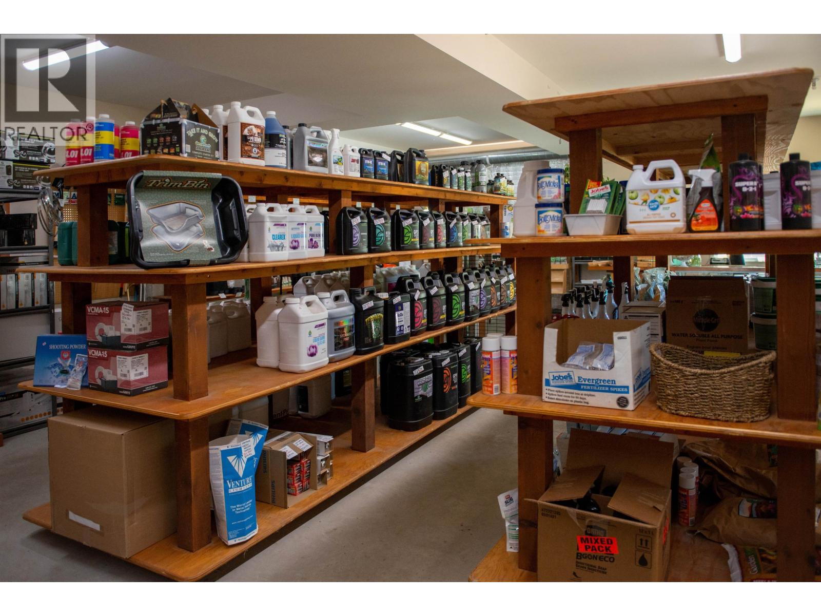 7820 FAWN ROAD, Sechelt