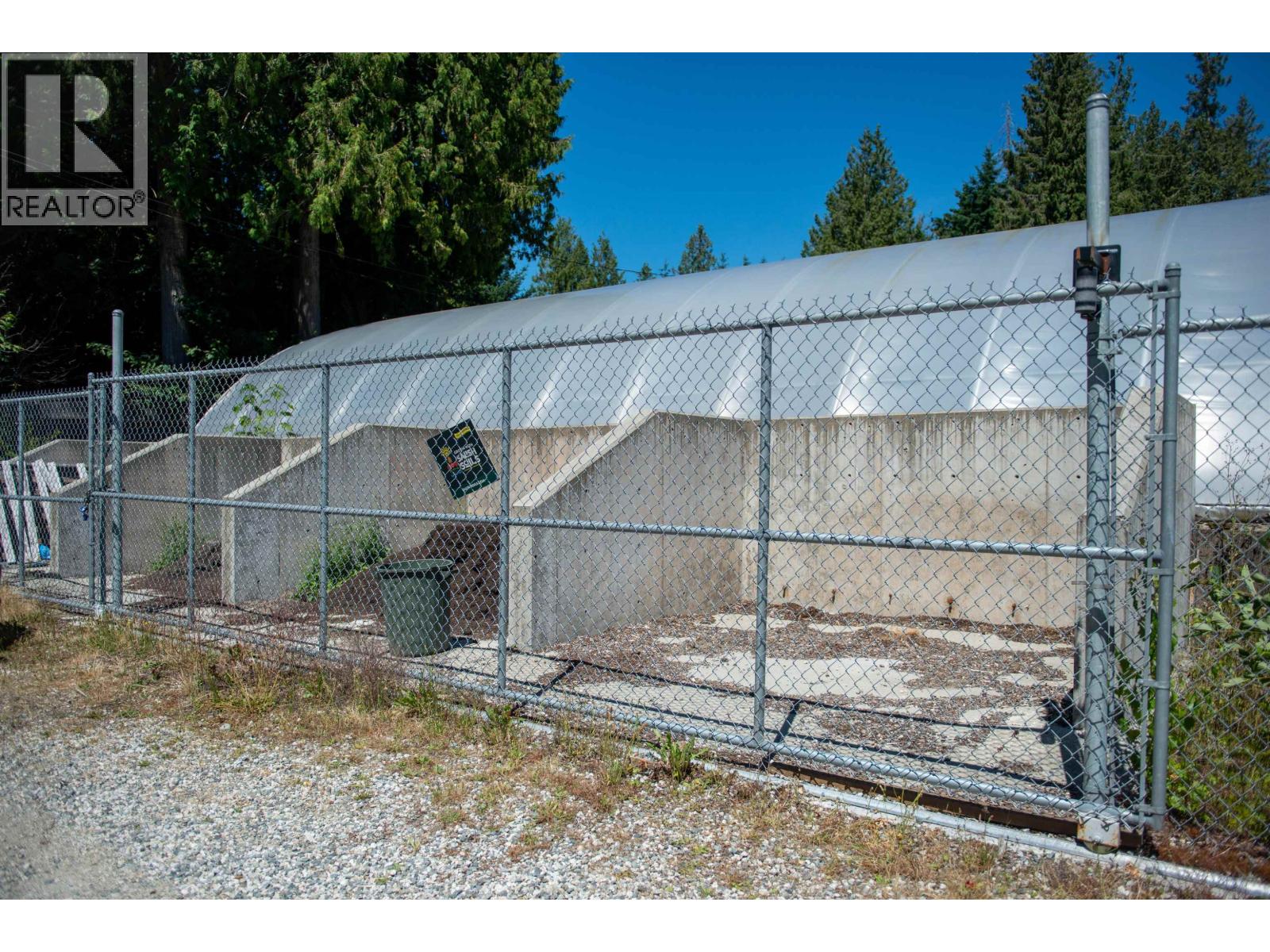 7820 FAWN ROAD, Sechelt