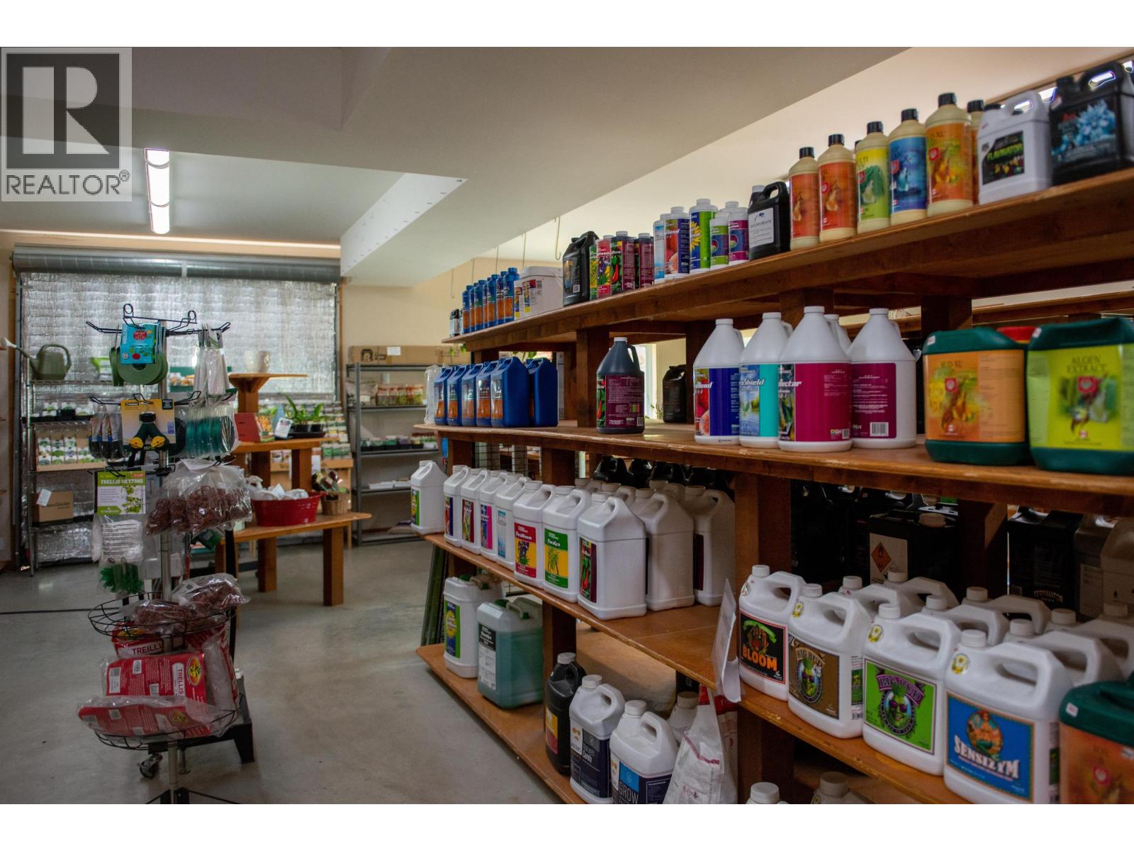 7820 FAWN ROAD, Sechelt