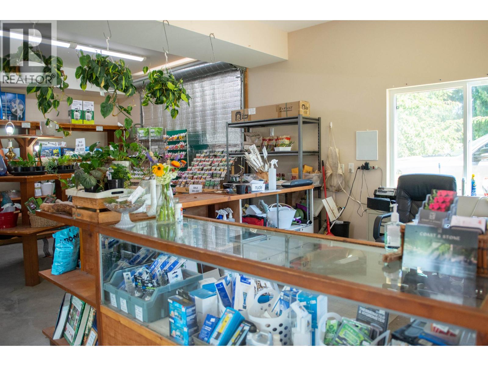 7820 FAWN ROAD, Sechelt