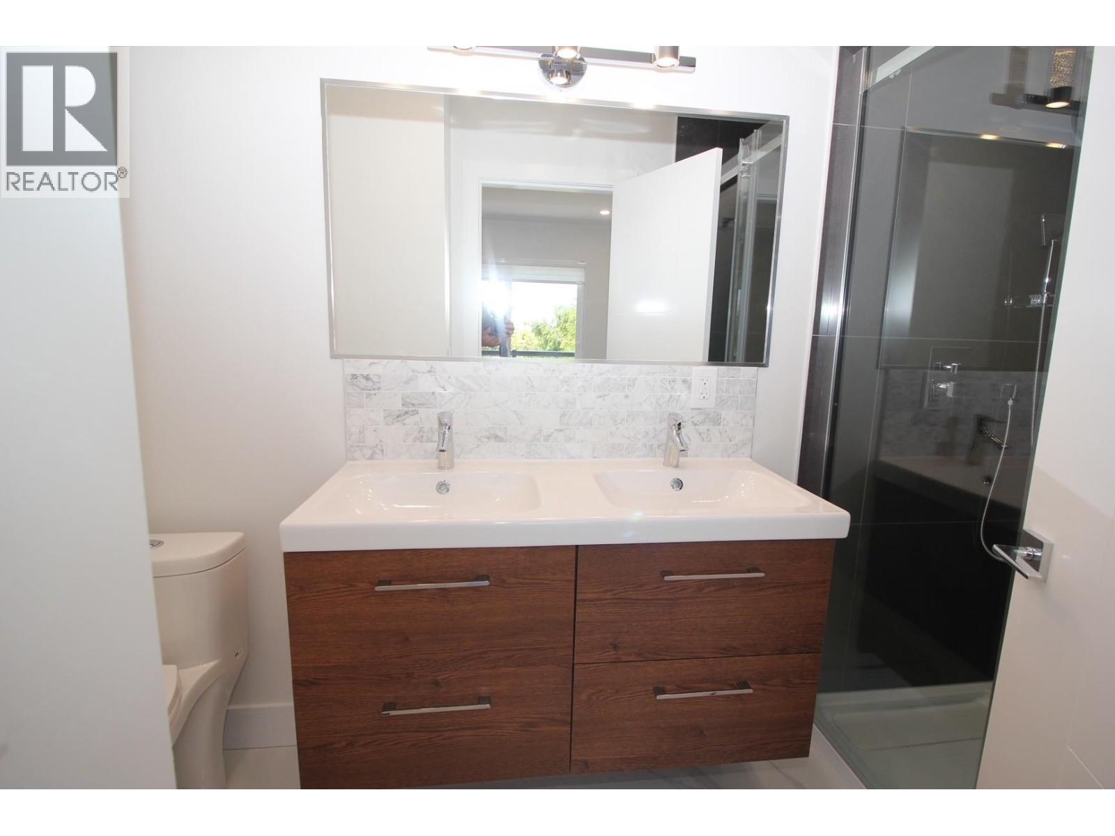 2076 CLARE PLACE, Port Coquitlam