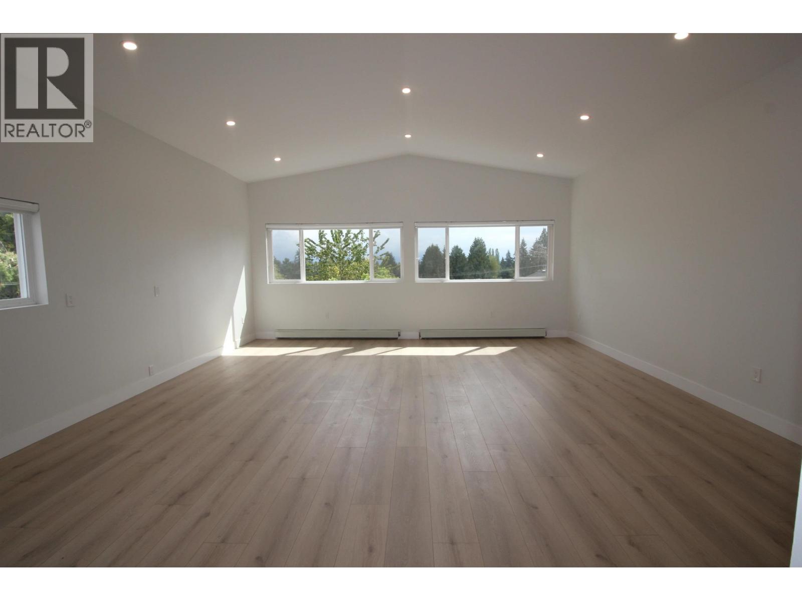 2076 CLARE PLACE, Port Coquitlam