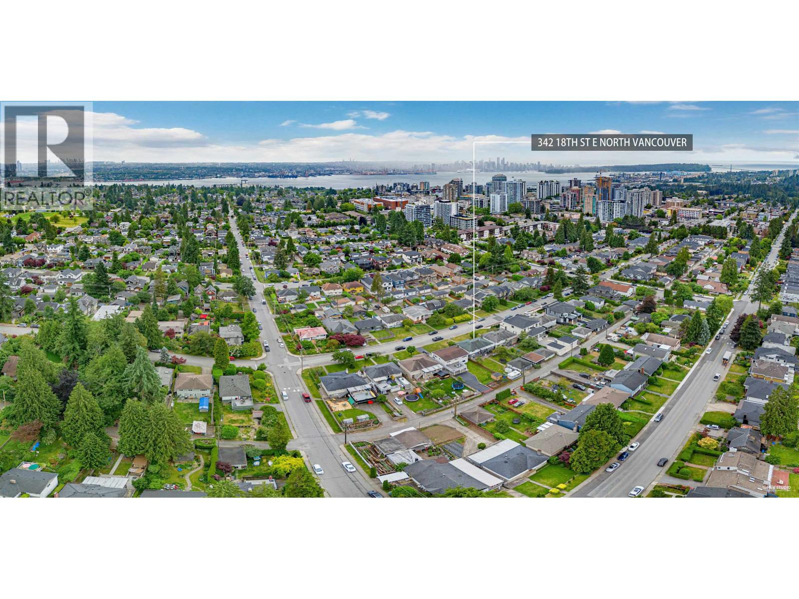 342 E 18TH STREET, North Vancouver