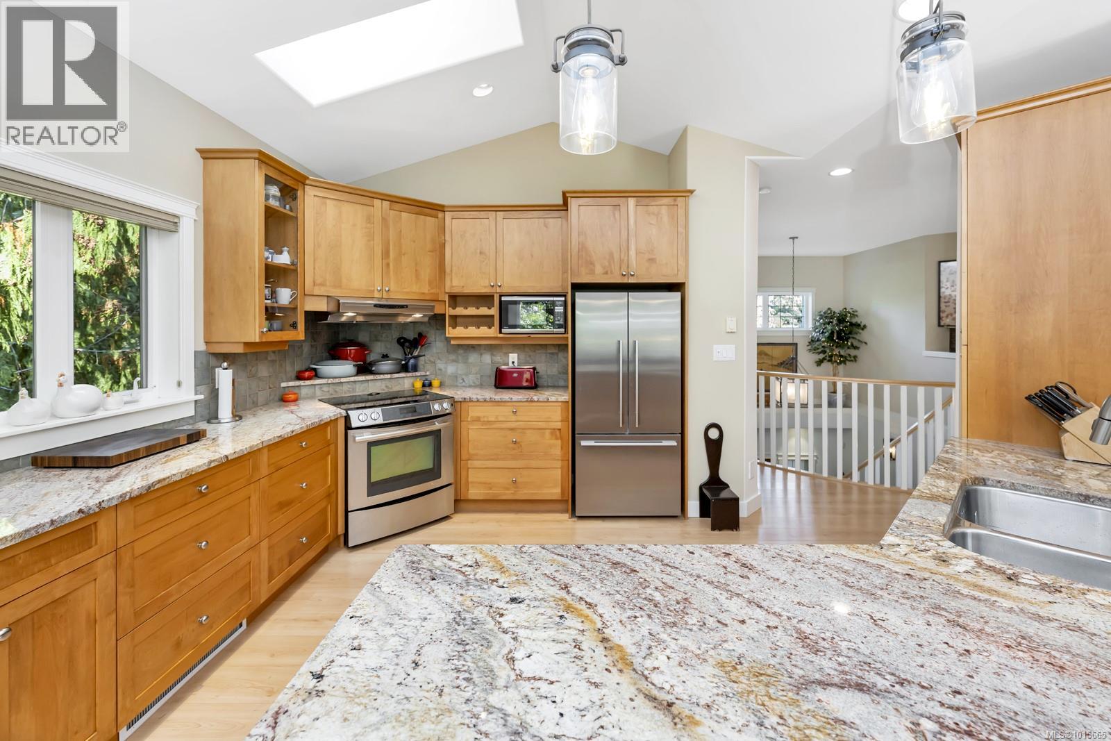  2398 Tanner Ridge Place, Central Saanich