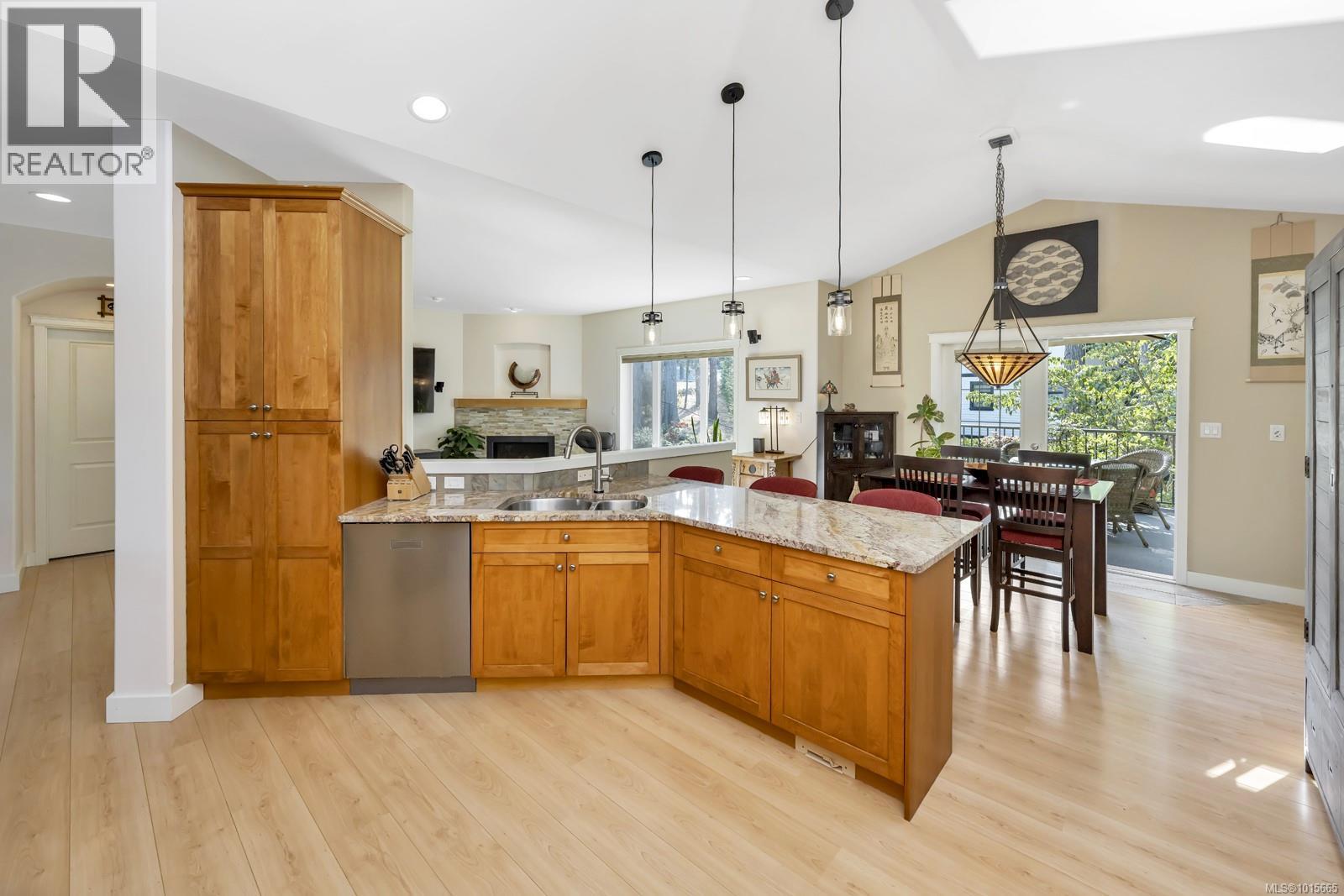  2398 Tanner Ridge Place, Central Saanich