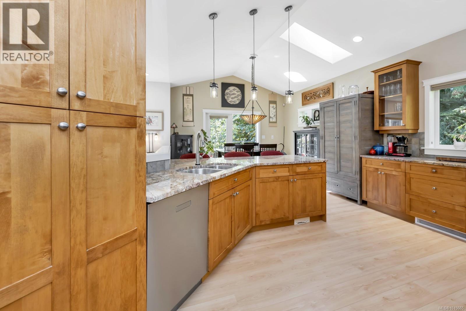  2398 Tanner Ridge Place, Central Saanich
