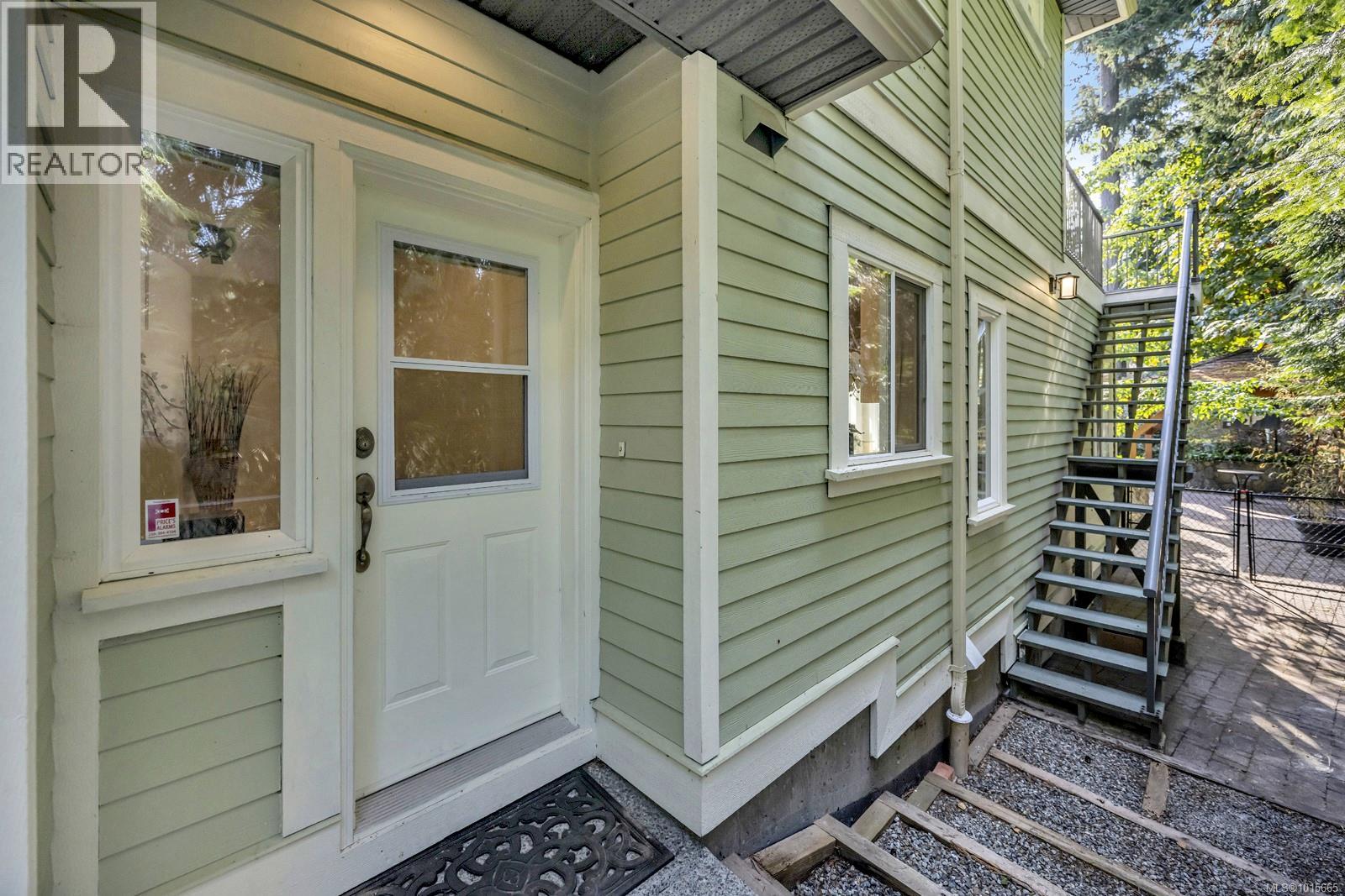  2398 Tanner Ridge Place, Central Saanich