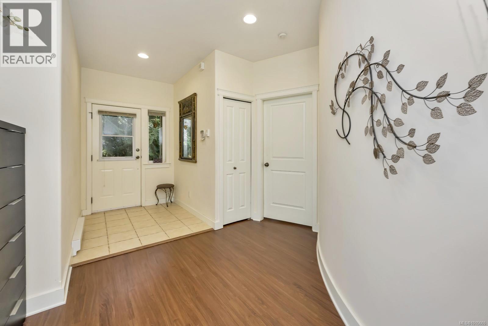  2398 Tanner Ridge Place, Central Saanich