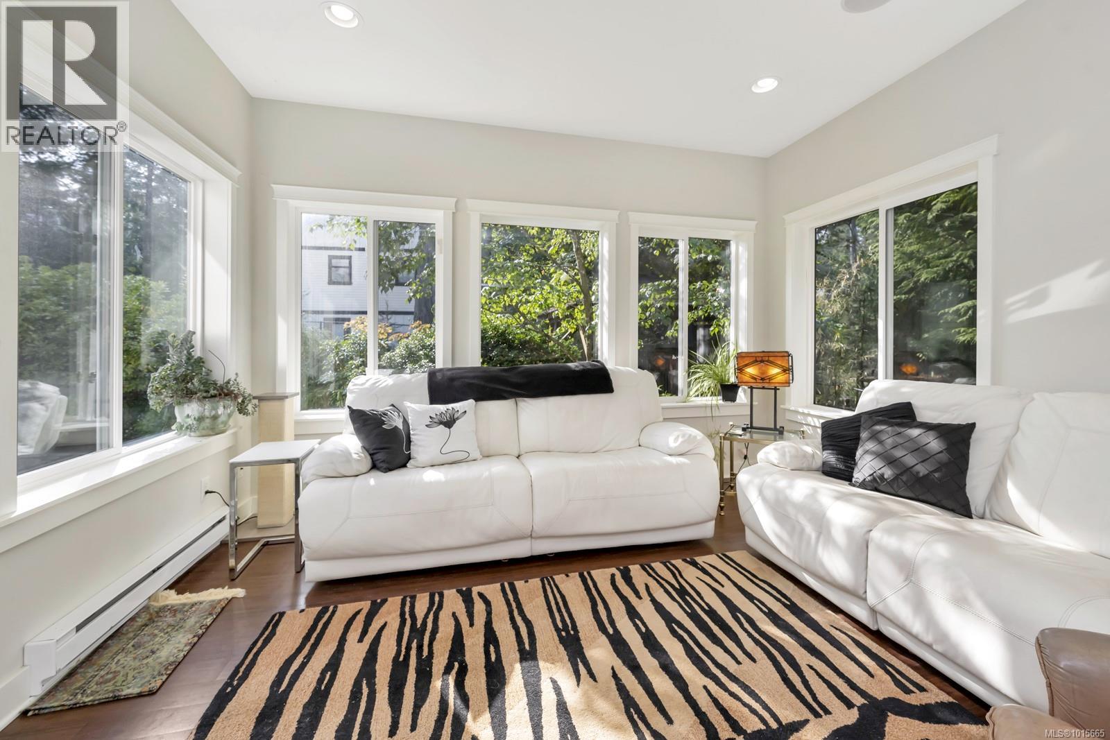  2398 Tanner Ridge Place, Central Saanich